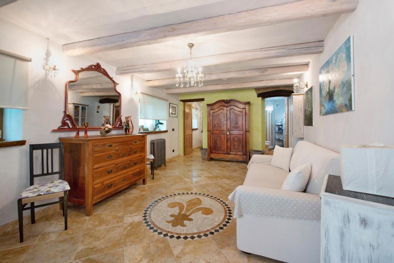 Casa Gocce Di Cristallo Варацце Экстерьер фото