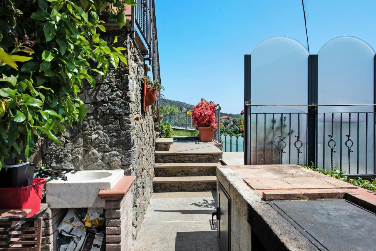 Casa Gocce Di Cristallo Варацце Экстерьер фото